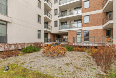 Dwupokojowy apartament z balkonem/ centrum Gdańska