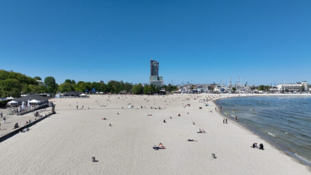 26 p. Sea Towers, widok na morze, po remoncie.