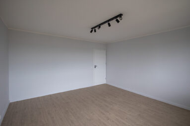 3 pok.| Przestronne | Generalny remont |