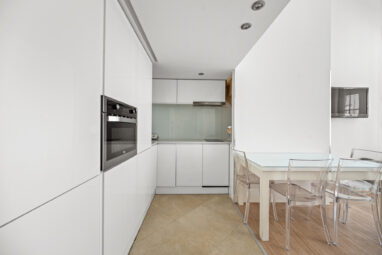 Gdańsk ul. Długa apartament z antresolą!