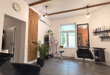 Lokal użytkowy przy ciągu pieszym w centrum