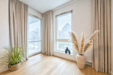 Czteropokojowy apartament z widokiem na Motławę
