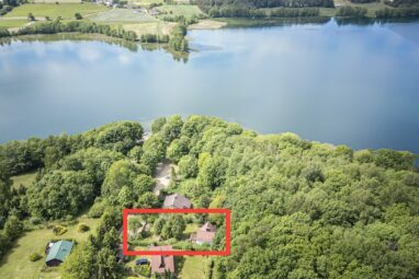 Dom nad Jeziorem Raduńskim