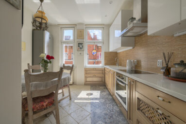 Klimatyczna kamienica z duszą | 111 m² | Balkon