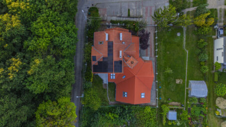 Obiekt użytkowy|21 pomieszczeń|15 min plaża Orłowo