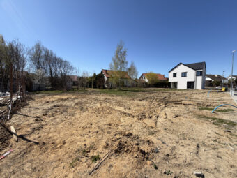 Działka pod dom 883 m² | Suchy Dwór | pełne media