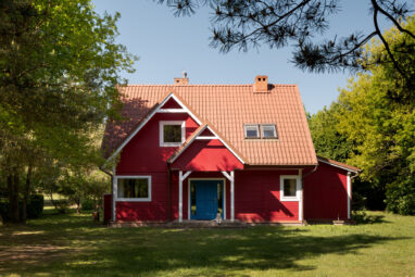 Wyjątkowy dom w Odargowie – spokój, natura, Bałtyk