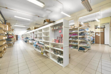 Magazyn z biurem – Gdańsk, blisko portu