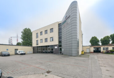Magazyn z biurem – Gdańsk, blisko portu