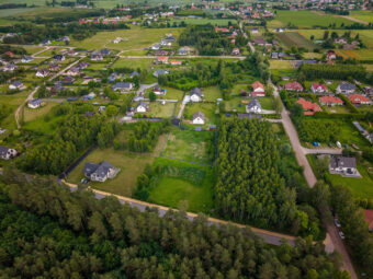 Działka budowlana w Rakowcu blisko lasu