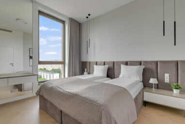 Elegancki, nowy apartament z widokiem na morze