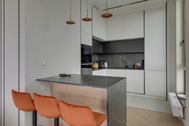 Elegancki, nowy apartament z widokiem na morze