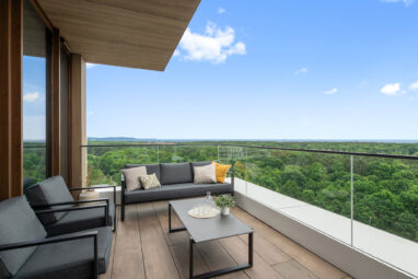 Elegancki, nowy apartament z widokiem na morze