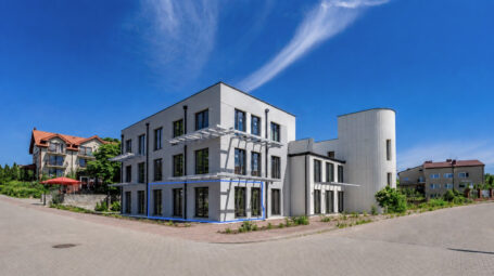 Kupujesz 48 m² zyskujesz 128 m2 plaża morze 5 min!