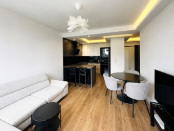 2 pokoje | Balkon | Miejsce parkingowe | 2 piętro