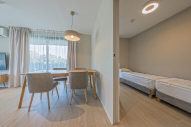 Jastarnia/apartement I ogródek/300  do morza